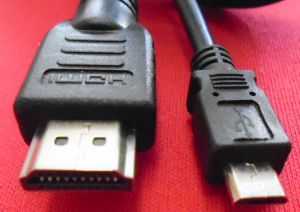 Image of MHL cable HDMI to microUSB lead (0.9m)